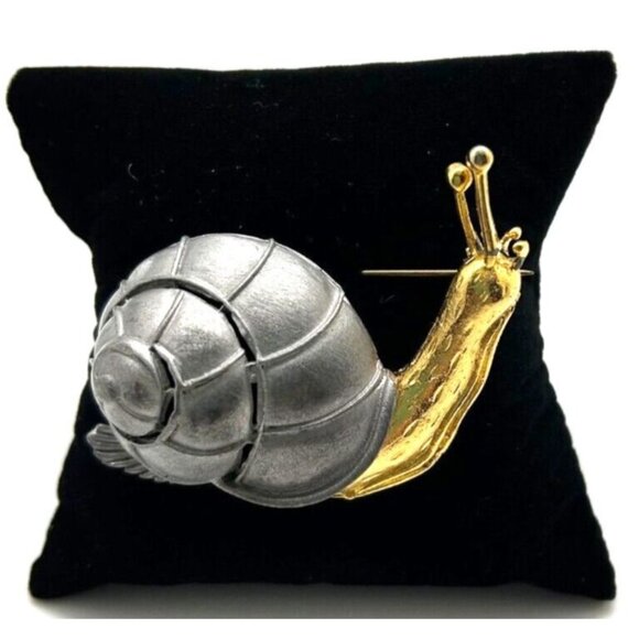 Unbranded Jewelry - Snail Brooch Vintage Gold-tone Silver-tone Extended Pin Mechanical Connections